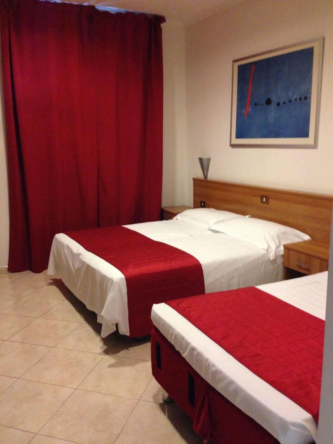 San Paolo Guest House Рим Екстериор снимка